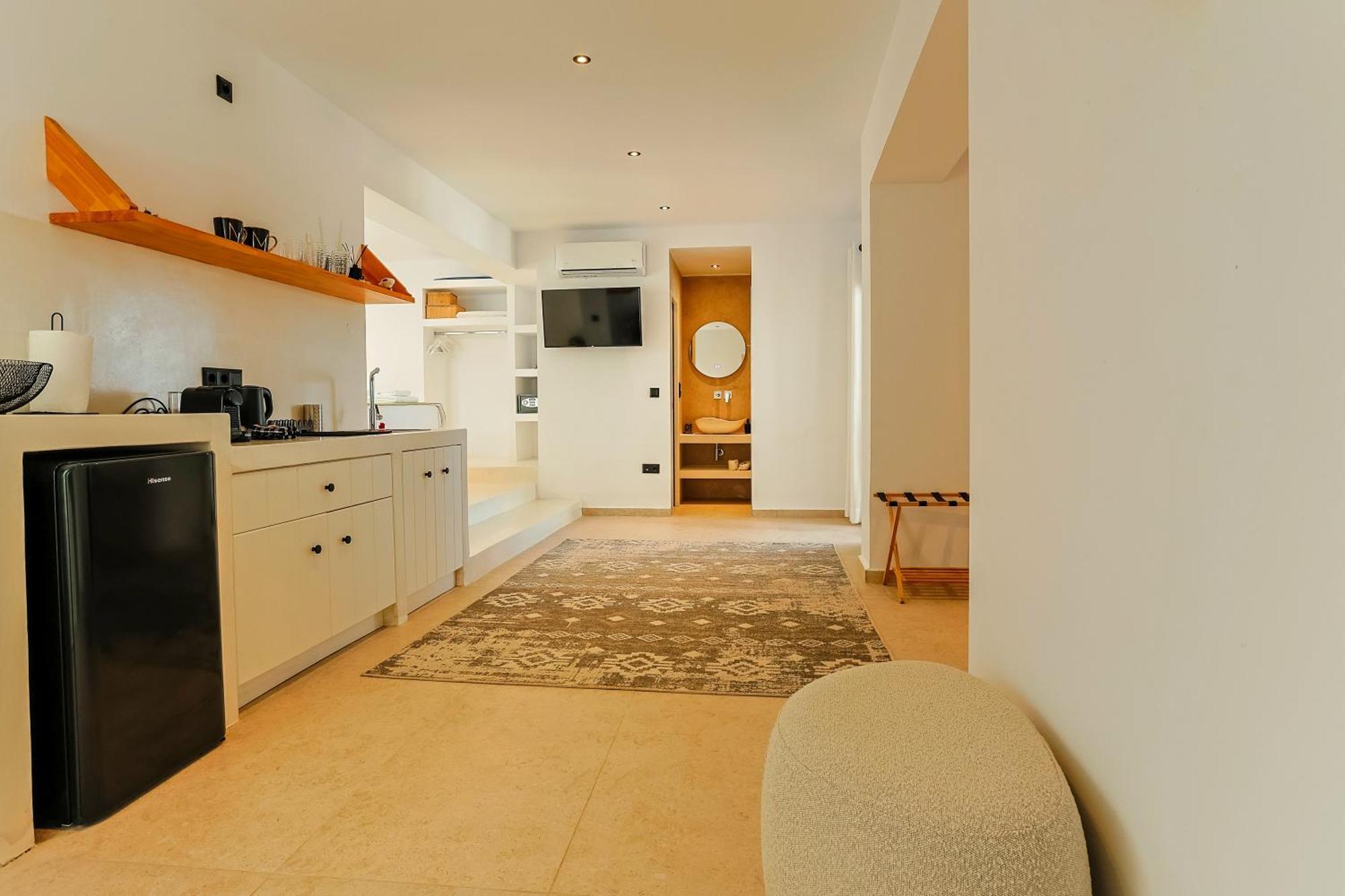 La Maltese Boutique Paros Apartment Naousa  Exterior photo
